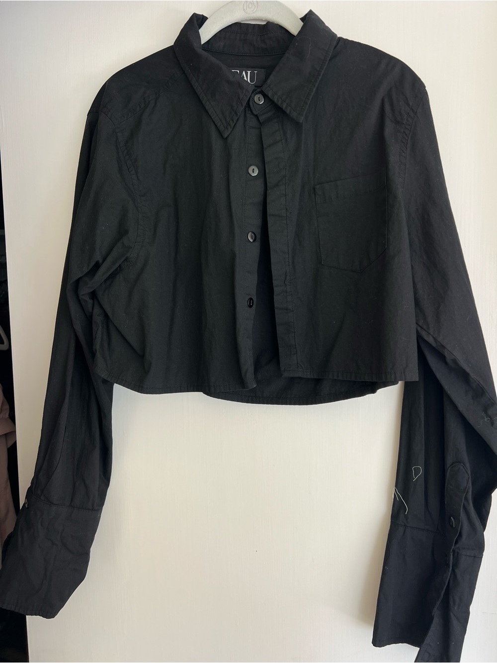 LEAU NWOT Black Button-Up Shirt - XL